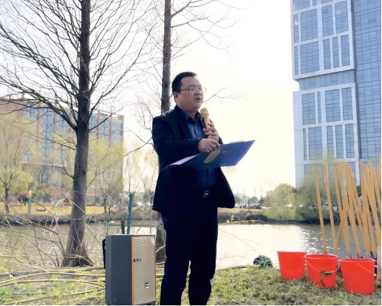 交通产业Ezpay如皋港板块召开“春风又绿江岸，绿色开展同行”主题党日活动
