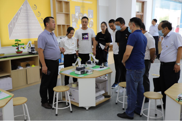 喜迎二十大|校企联建聚合力，携手奋进新征程